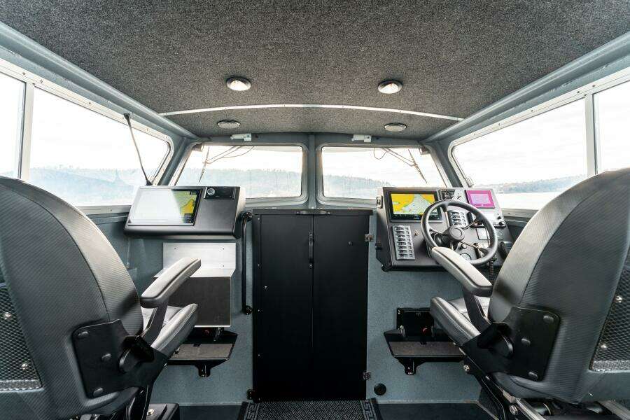 2023 Liquid Metal Maquinna Crew