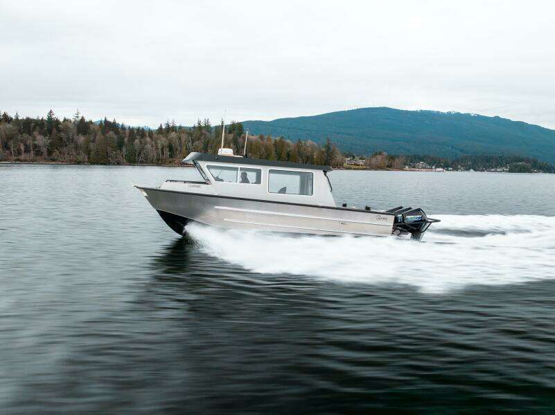 2023 Liquid Metal Maquinna Crew