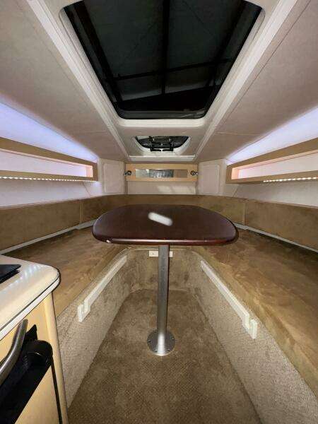 2010 Sea Ray 280 Sundancer