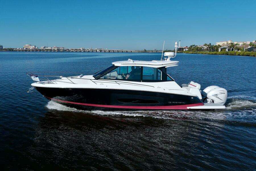 2021 Regal 36 XO