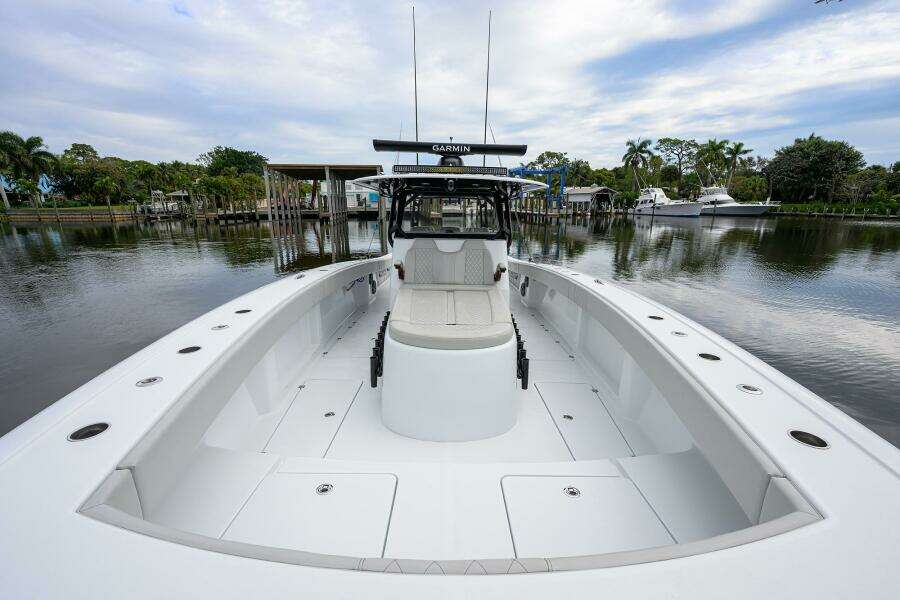 Freeman 42 LR Nitsa - Console