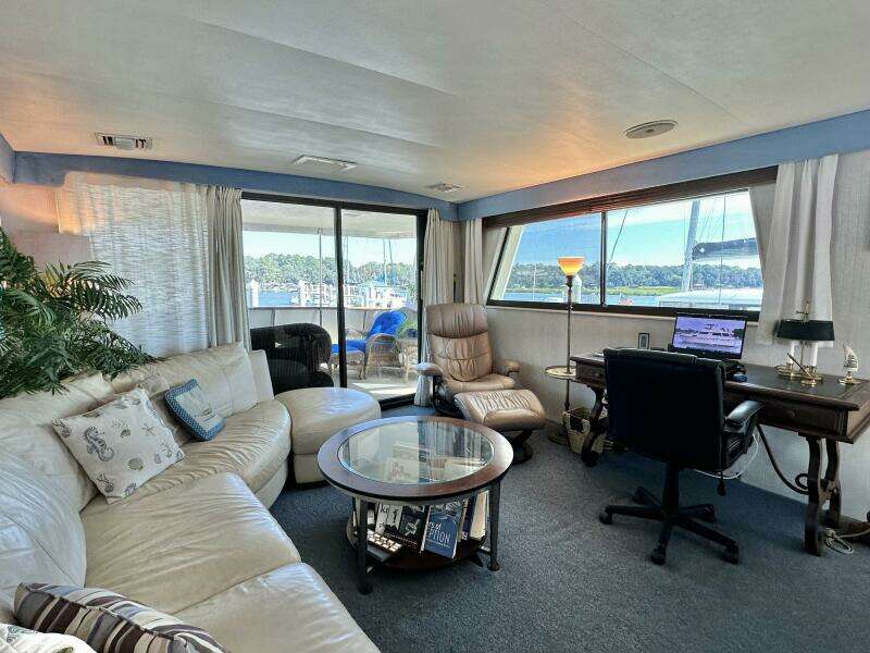 1987 Hatteras 54 MotorYacht