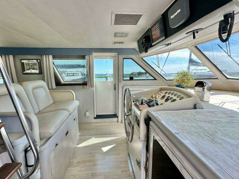 1987 Hatteras 54 MotorYacht