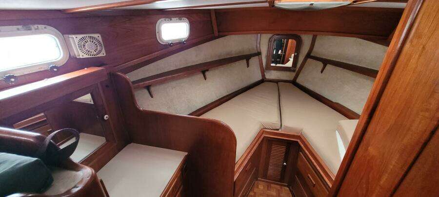 1985 Duffy Flybridge Cruiser