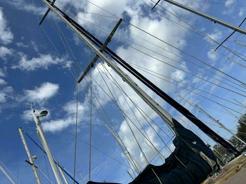 1986 Slocum Pilothouse 43