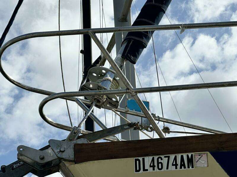 1986 Slocum Pilothouse 43