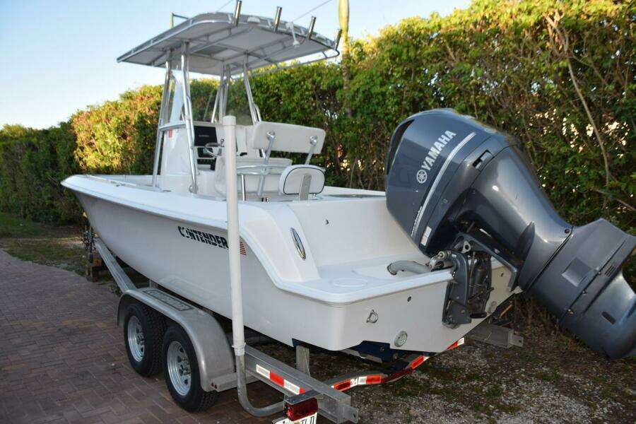 4-Rod Holders On Aft T Top, 24-Inch Gunwale Height Aft  