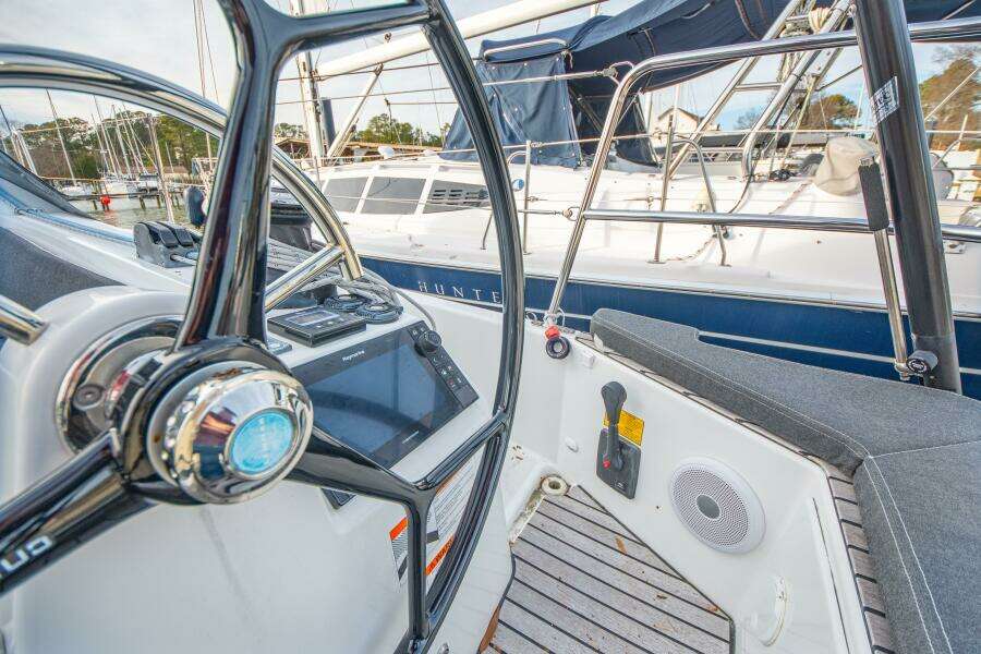 2023 Jeanneau Sun Odyssey 410