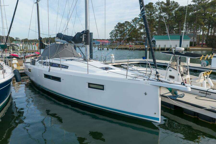 2023 Jeanneau Sun Odyssey 410