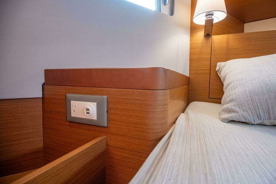 2023 Jeanneau Sun Odyssey 410