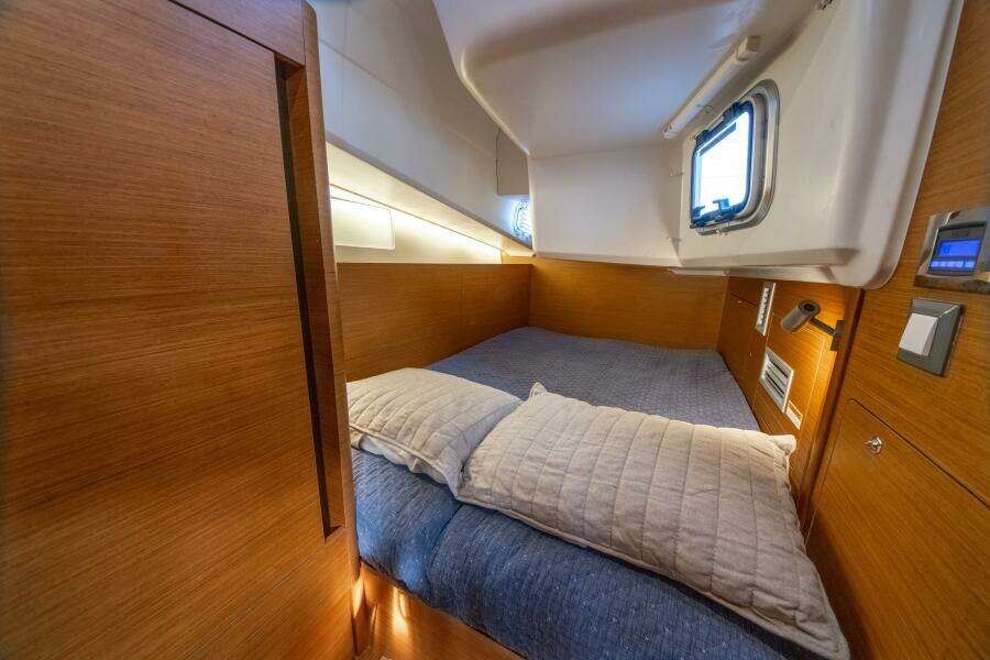 2023 Jeanneau Sun Odyssey 410