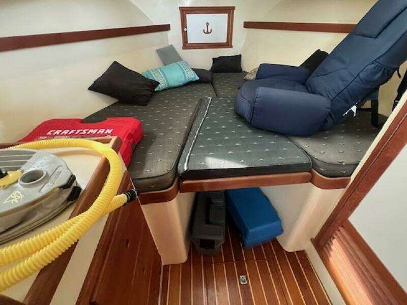 1989 Blue Seas Flybridge Cruiser