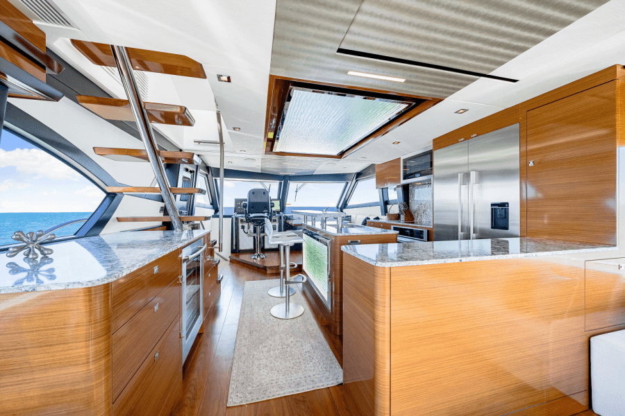 2018 Ocean Alexander 70E