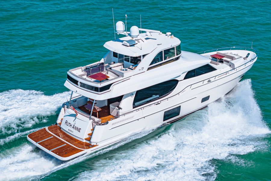 2018 Ocean Alexander 70E