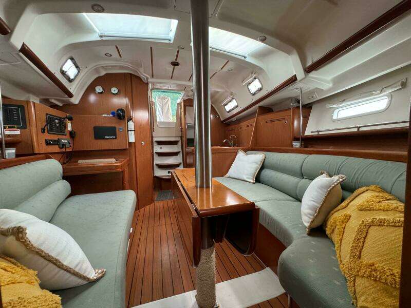 2007 Beneteau Oceanis Clipper 343