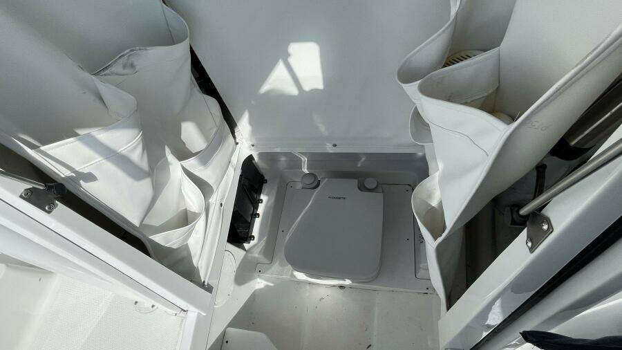 2022 Wellcraft 222 Fisherman