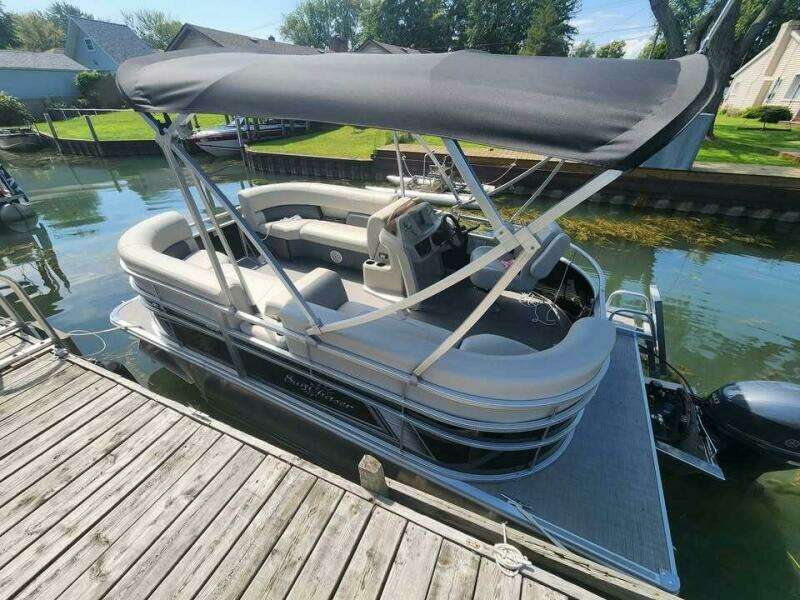 2023 SunChaser Vista 16