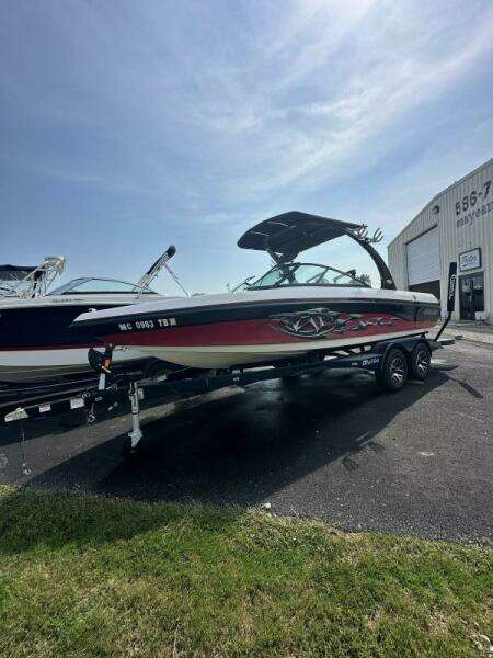 2007 Malibu 21 V RIde