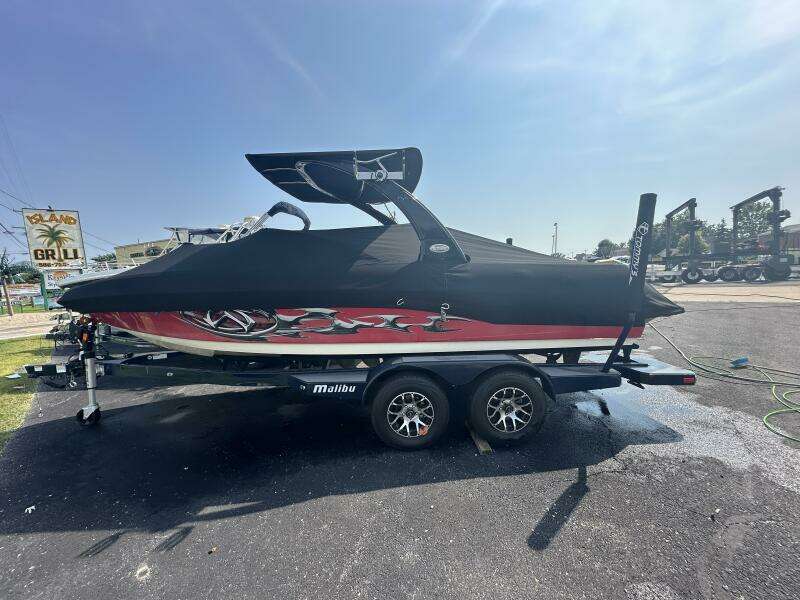 2007 Malibu 21 V RIde