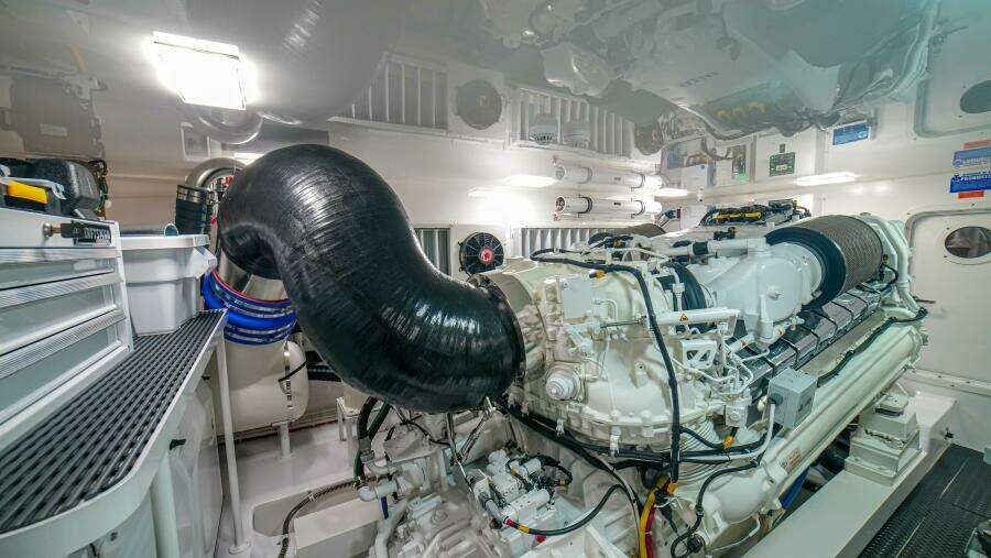 2023 Viking 73 Convertible "Free Spool" - Engine room
