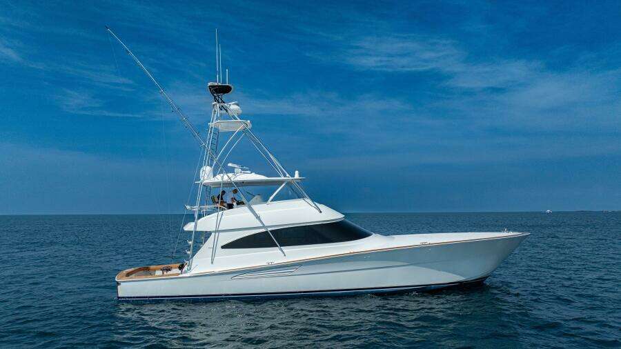 2023 Viking 73 Convertible "Free Spool"