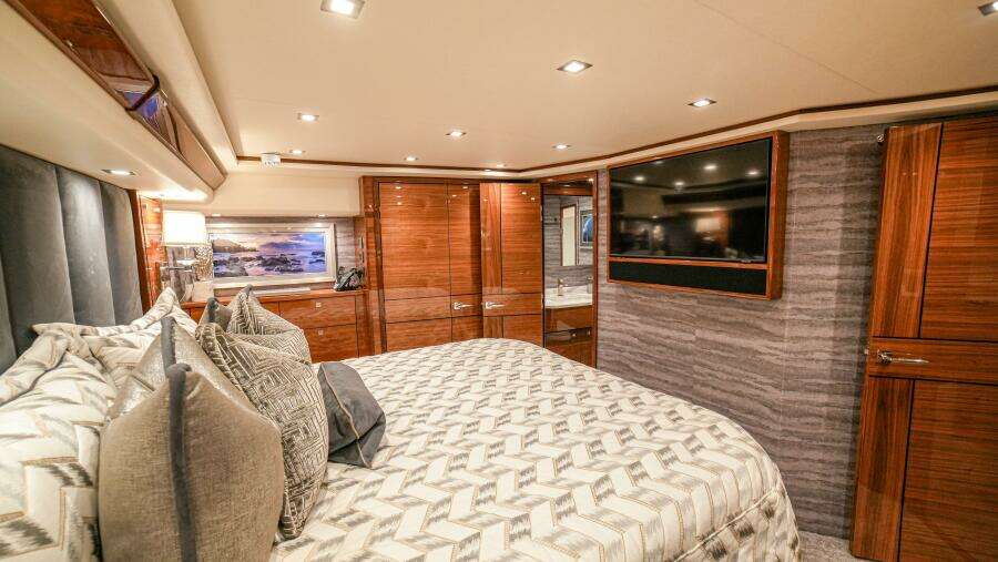 2023 Viking 73 Convertible "Free Spool" - Stateroom