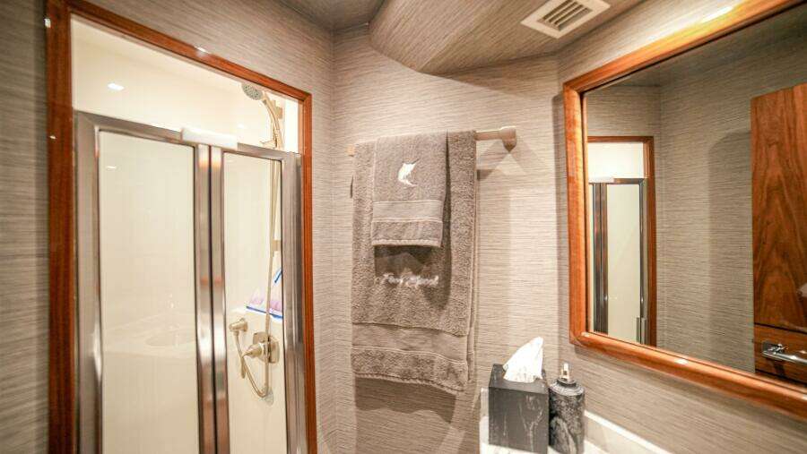 2023 Viking 73 Convertible "Free Spool"- Head