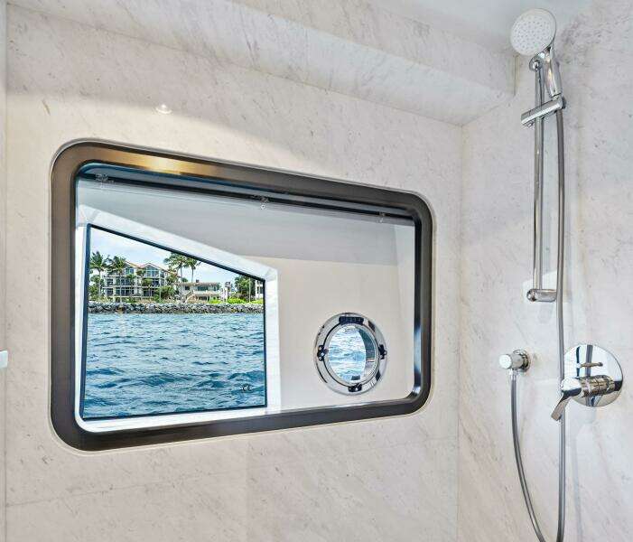 2026 Aquitalia Yachts Flybridge