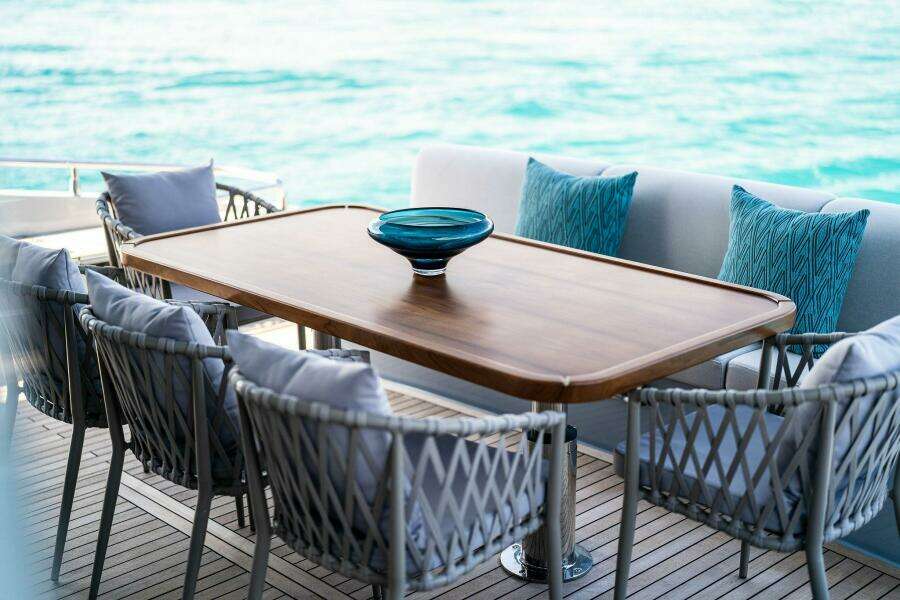 2026 Aquitalia Yachts Flybridge