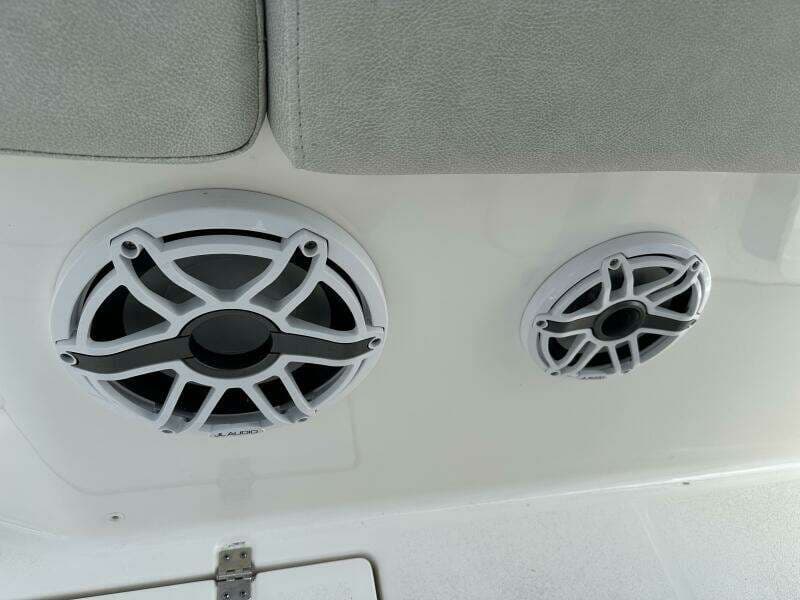 2022 Sea Fox 288 Commander