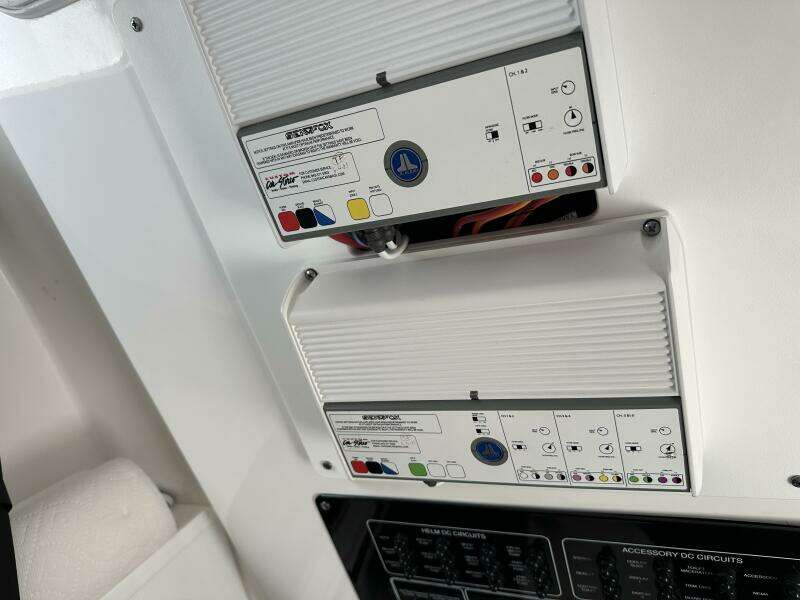 2022 Sea Fox 288 Commander