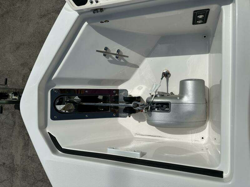 2022 Sea Fox 288 Commander