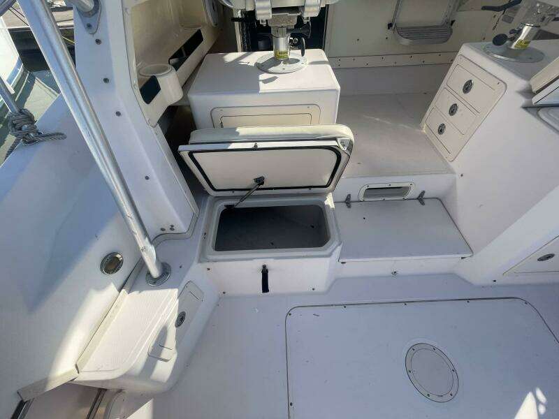 2003 Grady-White Marlin 300