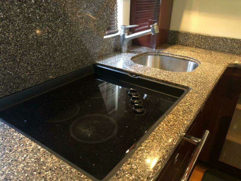 2008 Sea Ray 55 Sundancer