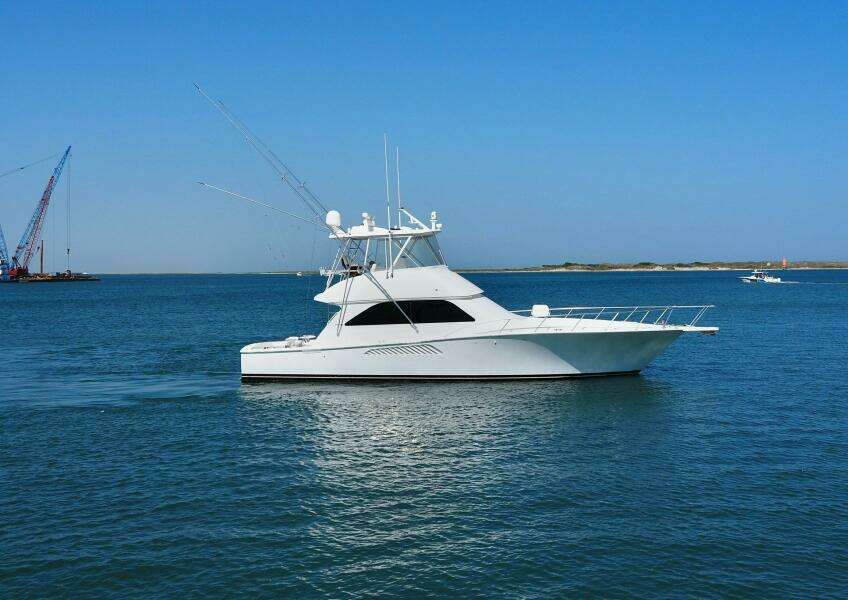 2007 Viking 48' Convertible