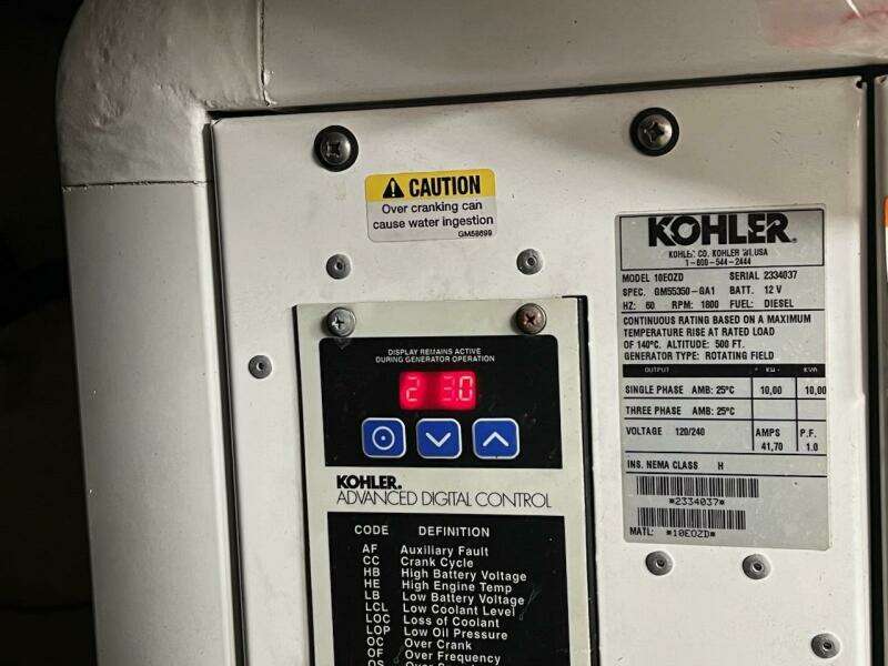 2012 Four Winns V435