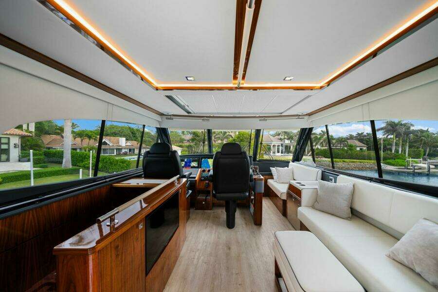 2023 Riviera 64 Sports Motor Yacht