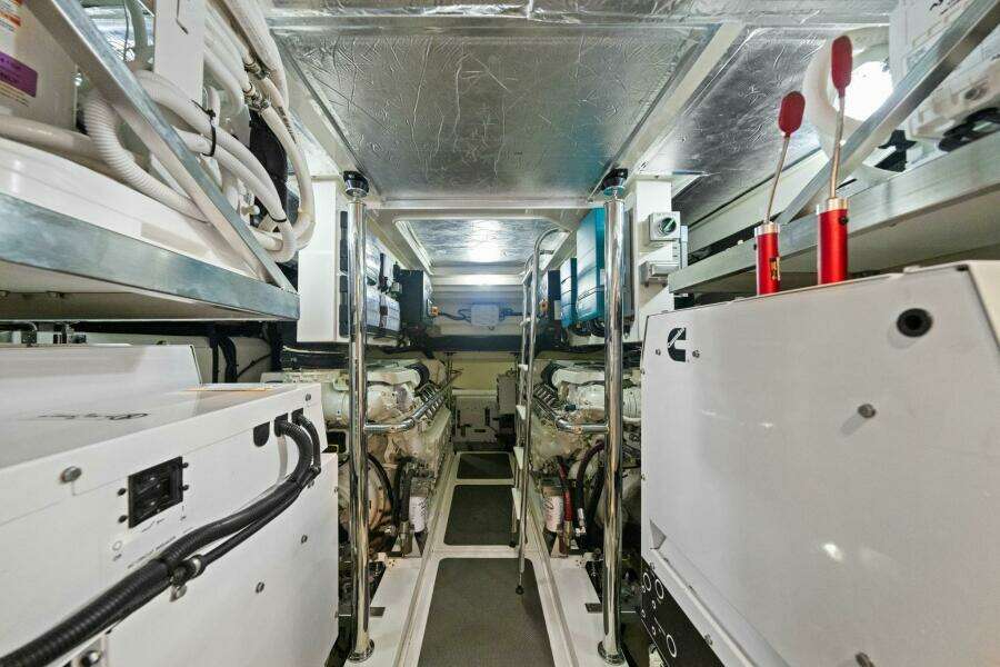 2023 Riviera 64 Sports Motor Yacht