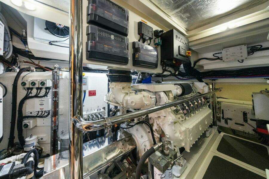 2023 Riviera 64 Sports Motor Yacht