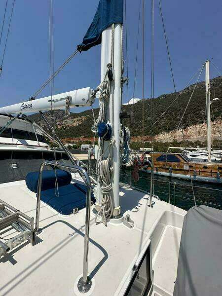 1990 Cheoy Lee Motorsailor