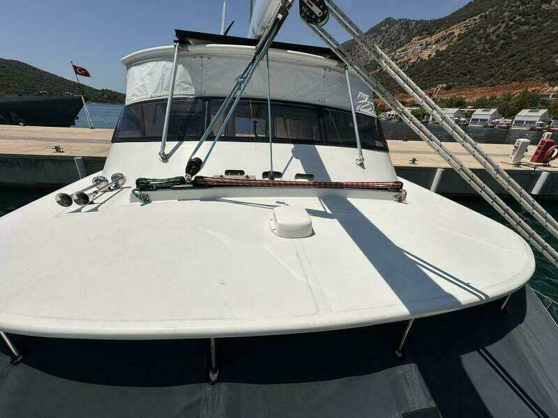 1990 Cheoy Lee Motorsailor