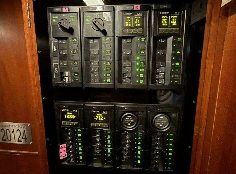 1990 Cheoy Lee Motorsailor