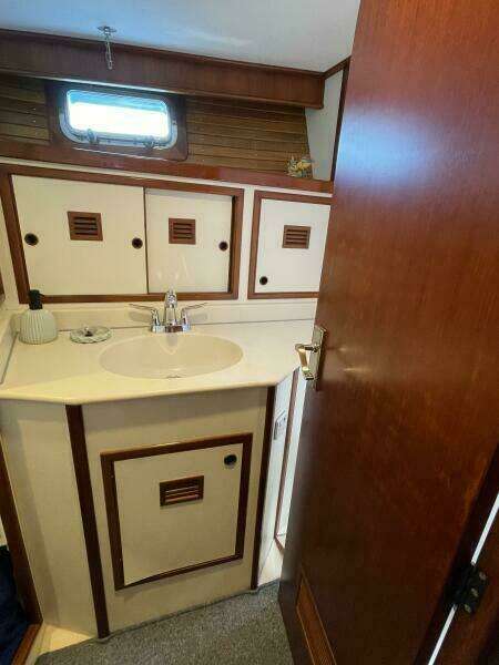 1990 Cheoy Lee Motorsailor