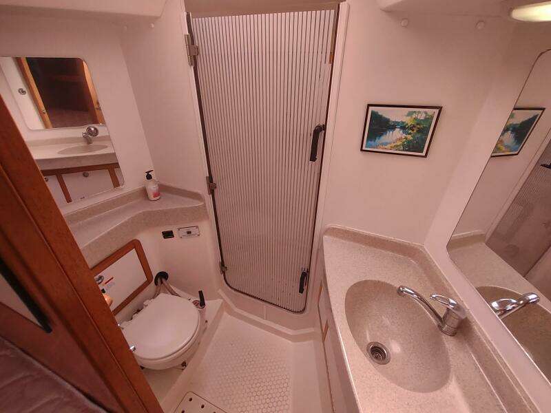 2005 Catalina 42 MKII