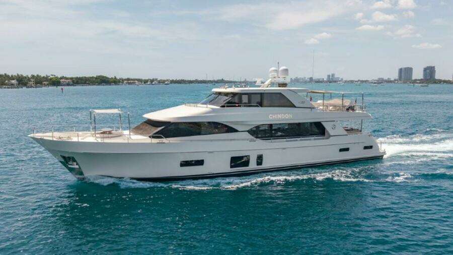 2017 Ocean Alexander 