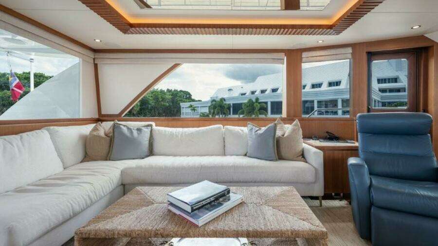 2017 Ocean Alexander 