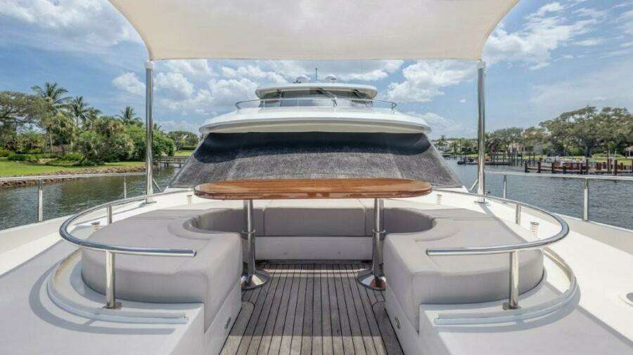 2017 Ocean Alexander 