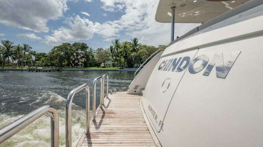 2017 Ocean Alexander 