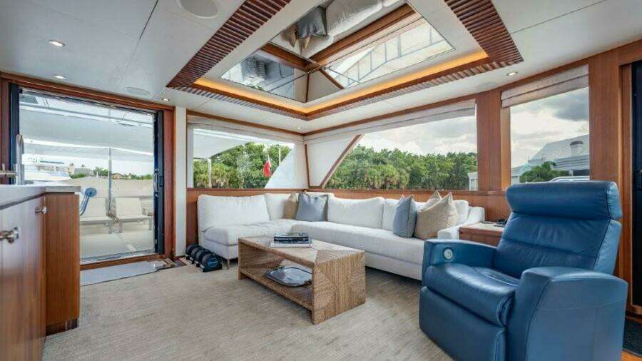 2017 Ocean Alexander 