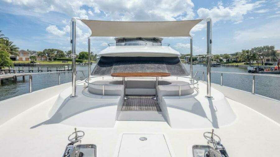 2017 Ocean Alexander 